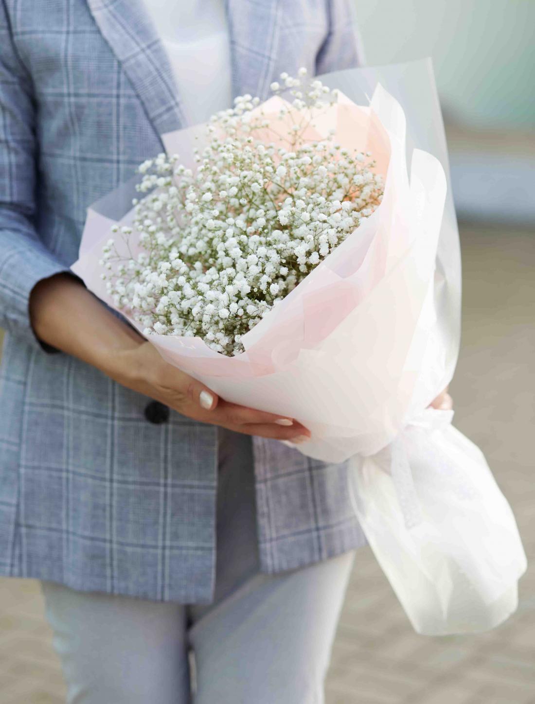 Смотрите, какая акция: букеты и композиции в магазине цветов "Эдем" со ...